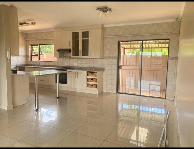 3 BEDROOM PROPERTY TO RENT IN RASLOUW